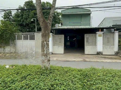 Nhà kho mặt tiền Trần Văn Giàu, xã Lê Minh Xuân, huyện Bình Chánh dt 674m2 giá 23 tỷ 0