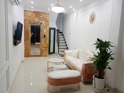 Nhà mới KOONG Đội Cấn 35m2 x 6 TẦNG - THANG MÁY CHẠY vèo vèo 0