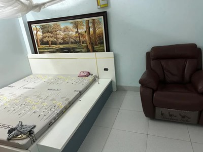 Nhà 4 tầng x 43m2 Bằng Liệt, mặt tiền 5m, giá 6 tỷ, ngay hồ Linh Đàm 2