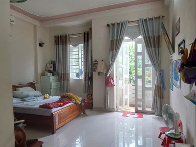 Mặt tiền kinh doanh khu trung tâm hành chính dĩ an   4 tầng   hoàn công   chỉ 9.8 tỷ 3