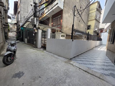 Bán đất nguyễn sơn lô góc 78m mặt tiền 4,5m oto ngủ trong đất ngõ thông xây ở, đầu tư hết ý. lh 0