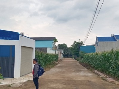 Chủ gửi 105m2 đất ở gần nguyễn hoàng, xã trảng bom, 900 tr 0