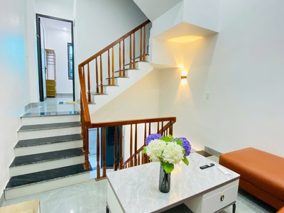 Bán gấp nhà phúc khánh chỉ 15xx, sẵn sách đồ vào ở 0