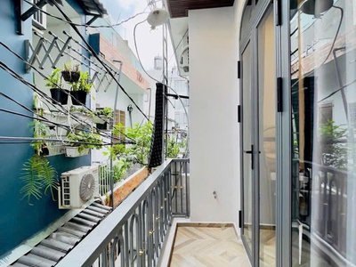 Nhà mới 2 tầng sàn 42m2, vuông   quang trung qv 4