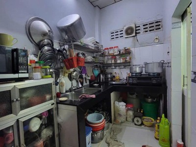 Nhà 2 tầng sàn 52m2, vuông   lê đức thọ qv 1