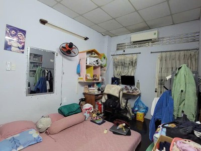 Nhà 2 tầng sàn 52m2, vuông   lê đức thọ qv 3