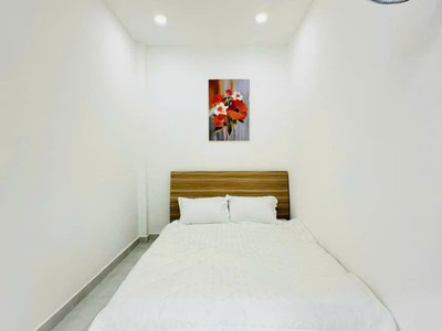 Nhà 2 tầng sàn 66m2, lô góc   thống nhất qv 4