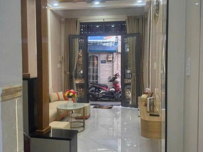 Nhà 2 tầng sàn 58m2, vuông   quang trung qv 3
