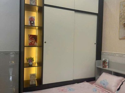 Nhà 2 tầng sàn 58m2, vuông   quang trung qv 4