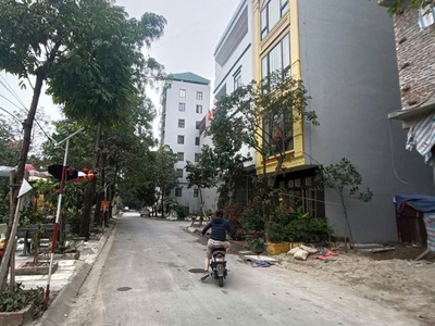 Khu đất dv man bồi - bala hà đông 51m chỉ hơn 14 tỷ - 6 tầng thang máy - phân lô vỉa hè - ô tô 1