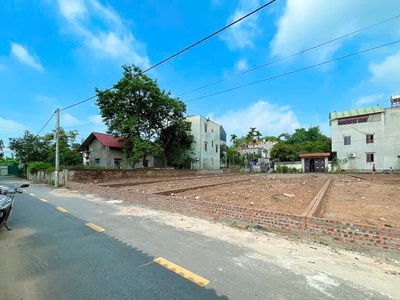 Bán 84m2 đất,võng xuyên ,phúc thọ,đường thông ô tô tránh nhau,150m ra tl82 1