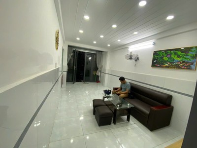 Chủ gửi bán gấp nhà ngay chợ thạch đà-p14 gò vấp- 2 tầng - dtsd 80m2-giá chỉ 4 tỷ nhĩnh 1
