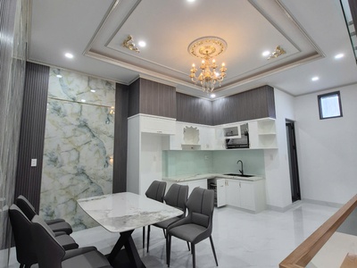 Nhà mặt tiền nayder trung tâm bmt đăk lăk thông tứ hướng amajhao đinh núp 4 tỷ 5  có nội thất cơ 2