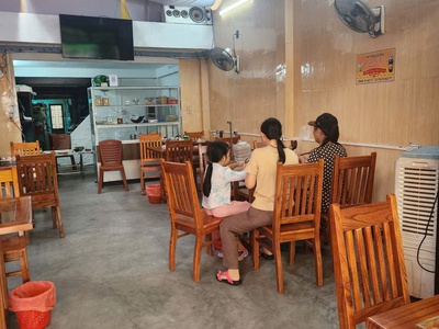 Sang quán ăn mặt tiền   địa chỉ 36, đường mai thúc lân, phường mỹ an, quận ngũ hành sơn, đà nẵng 3