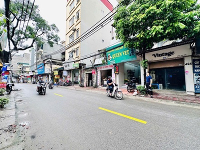 Bán nhà mặt phố cô nhué   đang kinh doanh 60 m 4 tầng .sổ đỏ phân lô ,.chào:14,5 tỷ 0