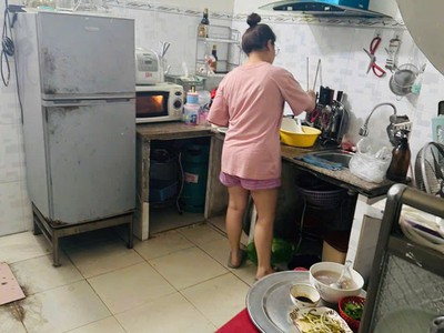 . Nhà 2,5 tầng Hoàng Quý - Lê chân 1