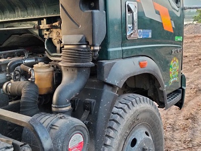 Chính chủ cần bán xe SINOTRUK 2 cầu sx 2020 đăng ký 2021 0