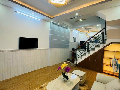  Bán nhà 2T HXH đường Phan Huy Ích, Phường 15, Tân Bình DT 4x10m, Giá nhỉnh 4 tỷ 3