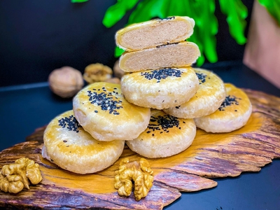 Bánh Hạt Dẻ Sapa   Đặc sản Sapa chuẩn vị, giá chỉ 50.000đ/hộp  10 bánh 1