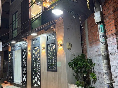 Siêu phẩm hậu giang, q.6 - 51m2, 3 tầng, 4pn, sổ đỏ. giá 4,6 tỷ 0