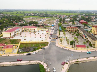 Bán lô góc mặt ngoài trục chính khu kdc quỳnh mỹ 4