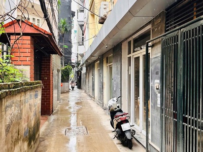 Bán nhà phố lạc long quân 42m2 4tầng mặt tiền 4m nhỉnh 7tỷ cầu giấy 0