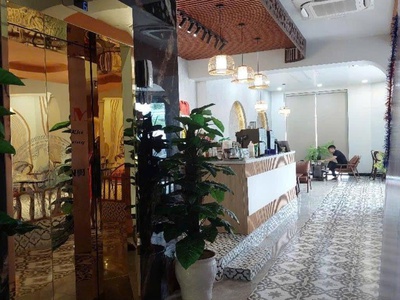 Bán tòa building 7 tầng - lô góc -  kinh doanh - dòng tiền 200tr mỗi tháng - hà nội 3