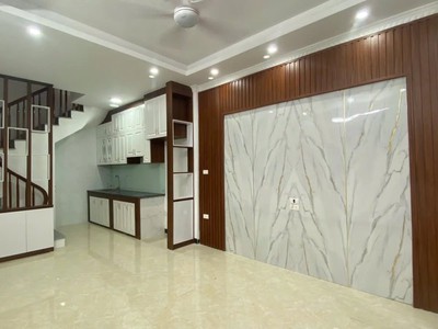 Quá rẻ bán nhà nguyễn văn linh 30m2. 5 tầng, ô tô đỗ cạnh nhà, an sinh đỉnh cao 5.7 tỷ 1