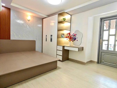 Giảm 200tr  nhà 3 tầng sàn 69m2, nở hậu   nguyễn du qv 4