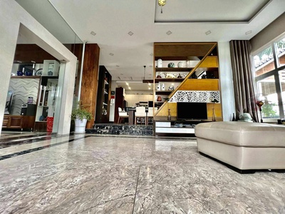Giảm 8 tỷ, bán nhà biệt thự 2 mặt tiền thạnh lộc - hà huy giáp, 28x20m, 4 tầng, 6pn, 36 tỷ. 2