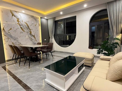 Bán nhà lạc long quân 45m  x 6tầng thang máy, lô góc, ngõ rộng ô tô, gần phố, giá 12 tỷ 1
