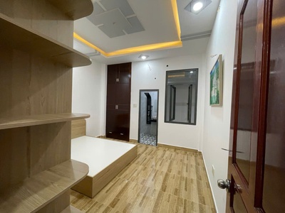 Nhà mặt tiền kinh doanh, 3 lầu, xe hơi ngủ trong nhà, nội thất đẹp 3