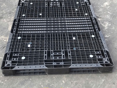 Thanh lý Pallet Nhựa Hai Mặt - Hàng Tốt, Giá Rẻ 2