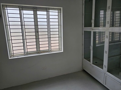 Cho thuê nhà 4,5 tầng mặt phố 92a nguyễn văn trỗi, q thanh xuân,nhà đẹp tiện kinh doanh ở 2