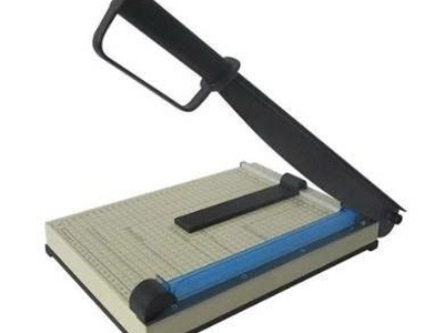 Máy Cắt Giay Bosser GD-04 1
