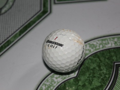 Thanh lý banh Golf giá rẻ 0