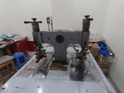 Bán   thanh lý   máy ép cao tần 1