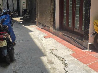 Bán nhà ĐỘI CẤN   6 TẦNG THANG MÁY   nhà mới đẹp   FULL NỘI THẤT 0