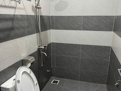 Bán nhà 2 tầng mới đẹp mặt tiền - tttp hải châu - đường trần hữu trang 5
