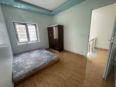 Cần cho thuê gấp nhà riêng tại Văn Cao 6