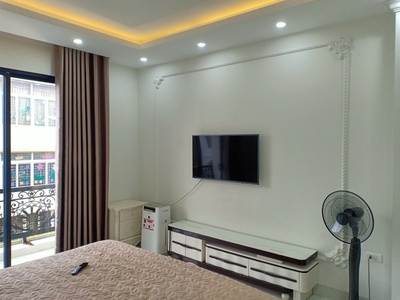 Bán nhà mặt ngõ 100 Trung Kính, 48m2 x 4 tầng, ô tô tránh 2