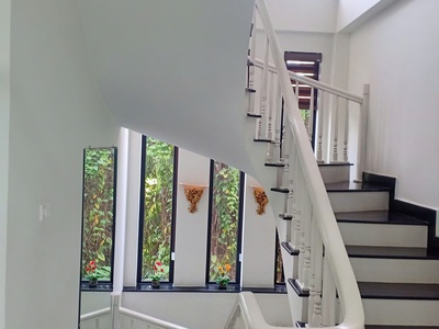 Bán nhà mặt ngõ 100 Trung Kính, 48m2 x 4 tầng, ô tô tránh 4