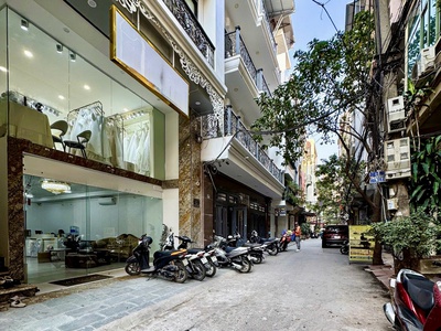Bán nhà 3 tầng - 100m2 - mt: 6.5m - ngõ 26 đỗ quang - nguyễn thị định - 32 tỷ 1