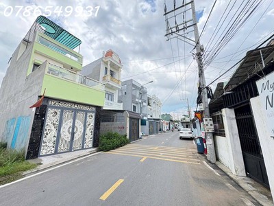 Nhà 2 tầng góc 2 mặt tiền   kinh doanh đa ngành nghề   tăng nhơn phú a   109m    giá chỉ nhỉnh 5 tỷ 0