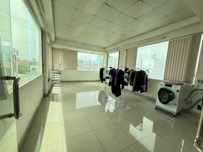 Bán nhà 5 tầng hẻm 8m 90m2 ngang 4.8m vài bước ra lê đức thọ gần cc dream home 8.8 tỷ. 2