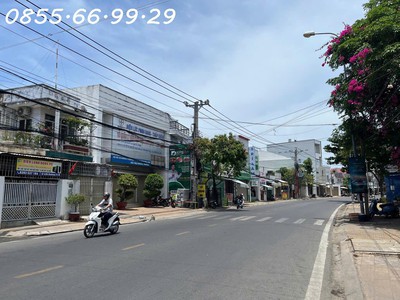 Hot  mặt tiền đường 21/8   vàng mặt phố phan rang 2