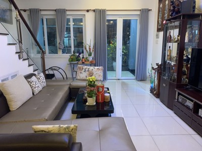 Nhà 4 tầng khang điền   view hồ bơi   giá cực tốt 2