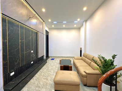Thuỵ khuê, tây hồ 30m2, mt 3.5m, 6t, thang máy, chỉ 7.6 tỷ, ở ngay 1