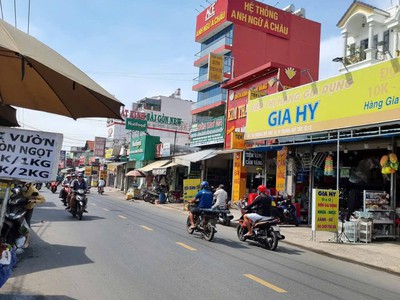 Bán nhà mặt tiền 9x32m giá 19 tỷ đường trung mỹ tây 13 2