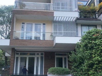 Biệt thự góc vòng xoay   đẳng cấp sang trọng 0